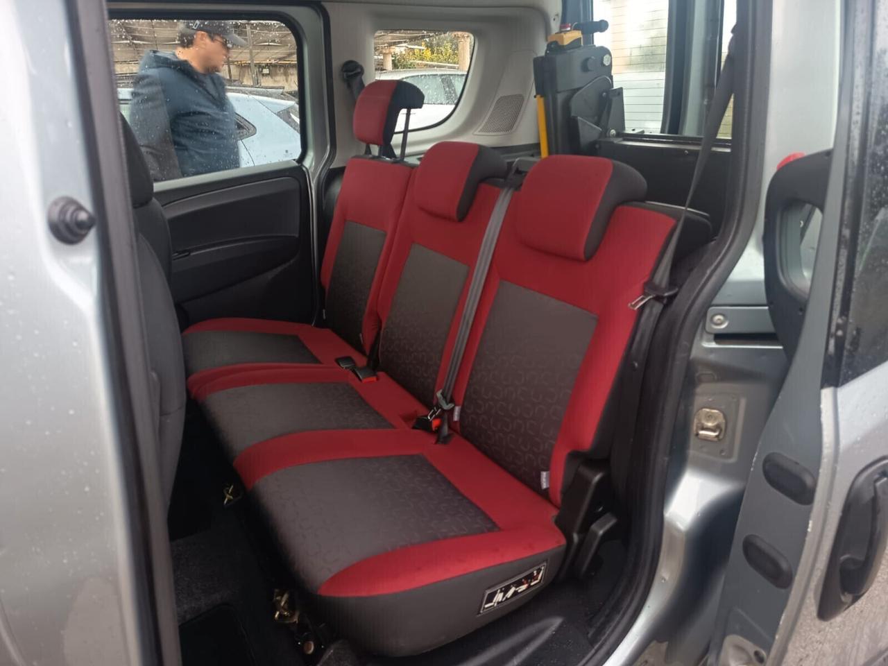 Fiat Doblo Trasporto Disabili