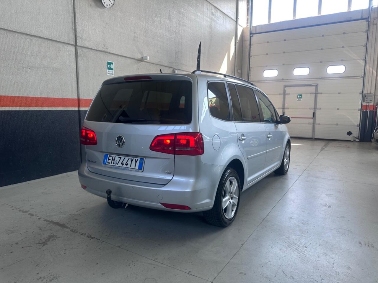 Volkswagen Touran 1.6 TDI gancio traino