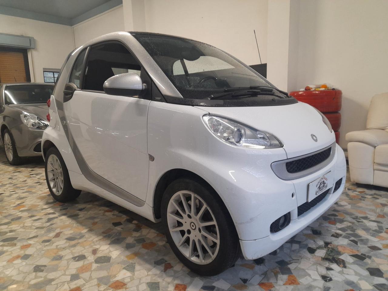 Smart ForTwo 1000 52 kW coupé passion