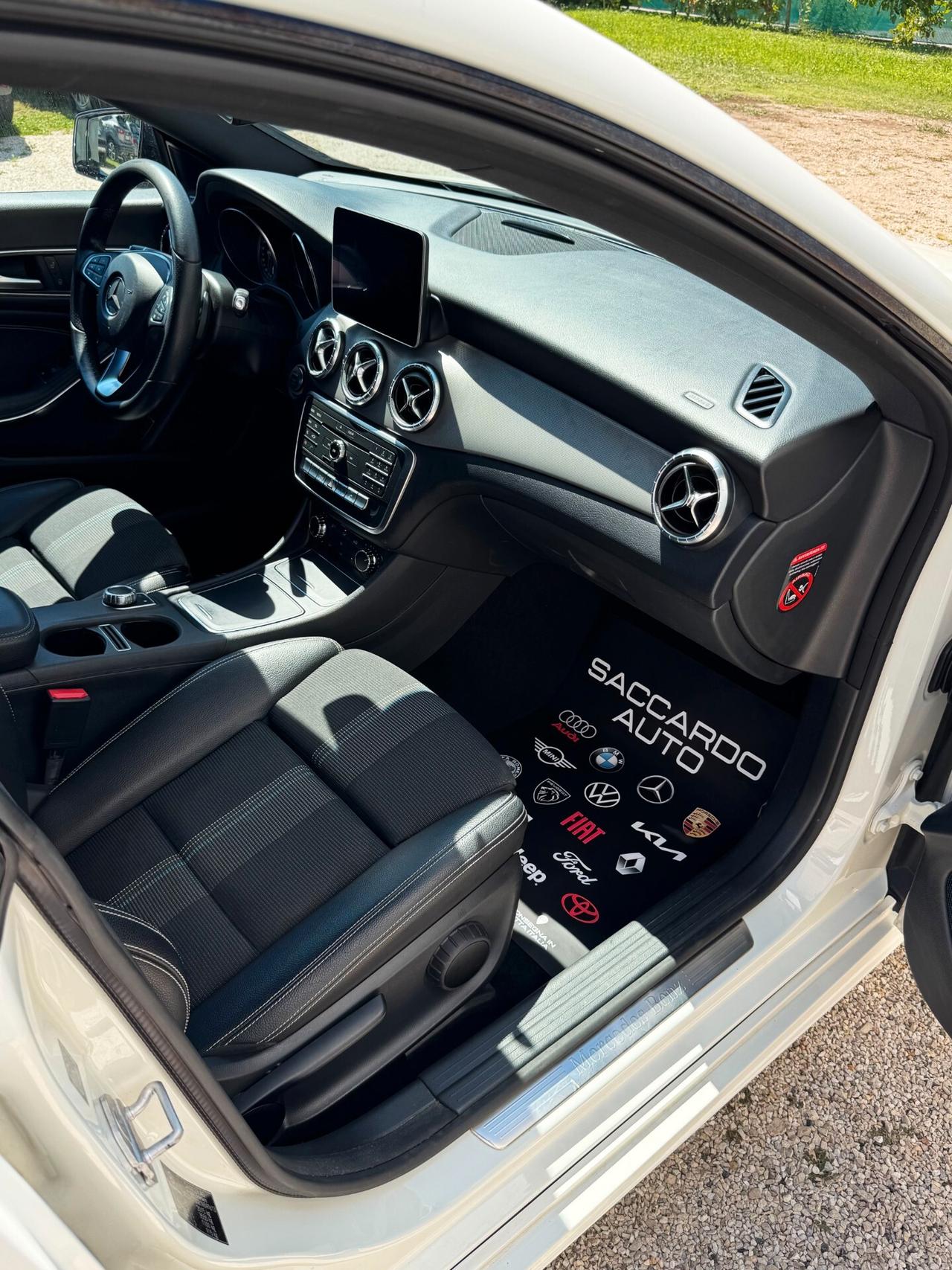 Mercedes-benz CLA 200 d Sport Night auto | TAGLIANDI MERCEDES