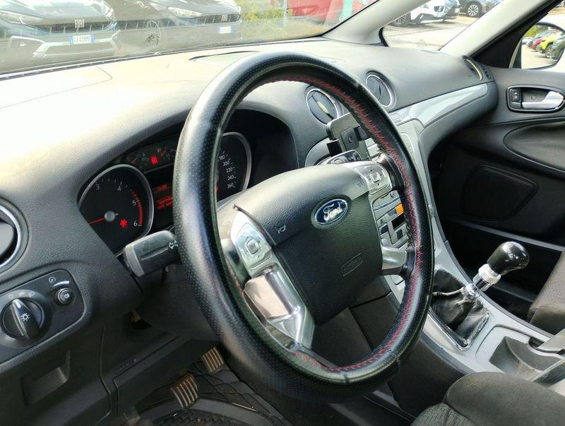 Ford S-Max S-Max 2.0 tdci Titanium