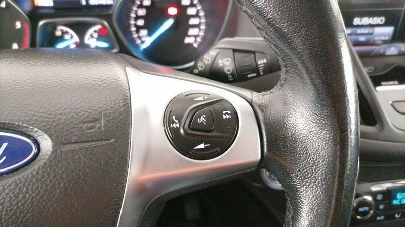 Ford Kuga 2.0 tdci Titanium 4wd s&s 150cv powershift E6