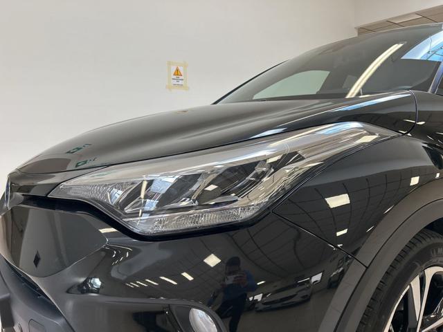 TOYOTA C-HR 1.8 Hybrid E-CVT Trend