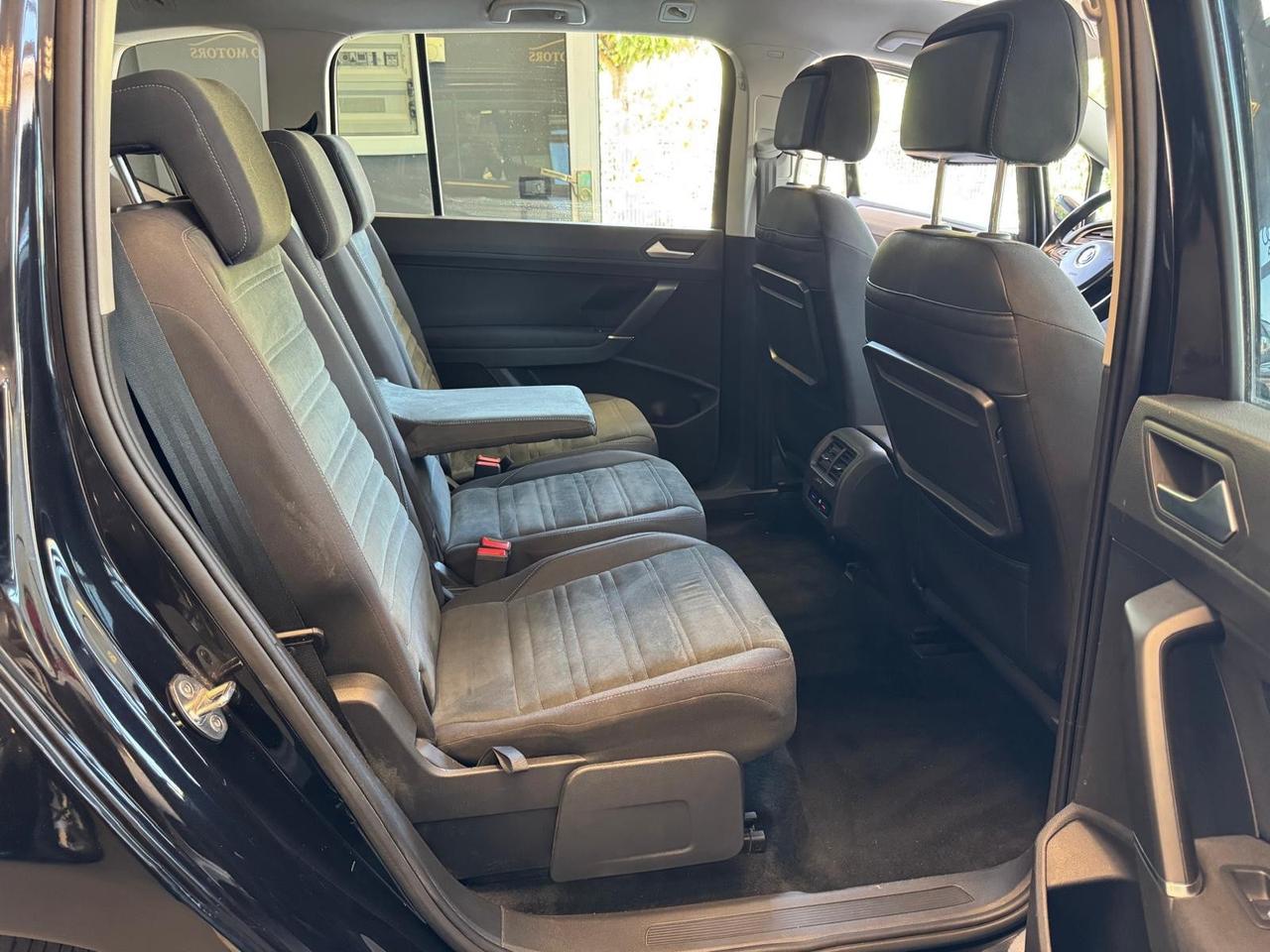 Volkswagen Tiguan 2.0 TDI SCR DSG Business BlueMotion Technology