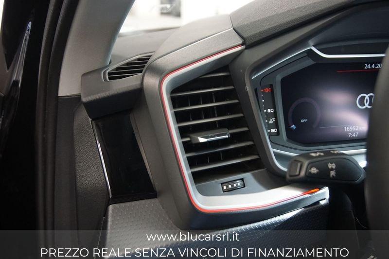 Audi A1 Sportback 30 TFSI S tronic Identity Black