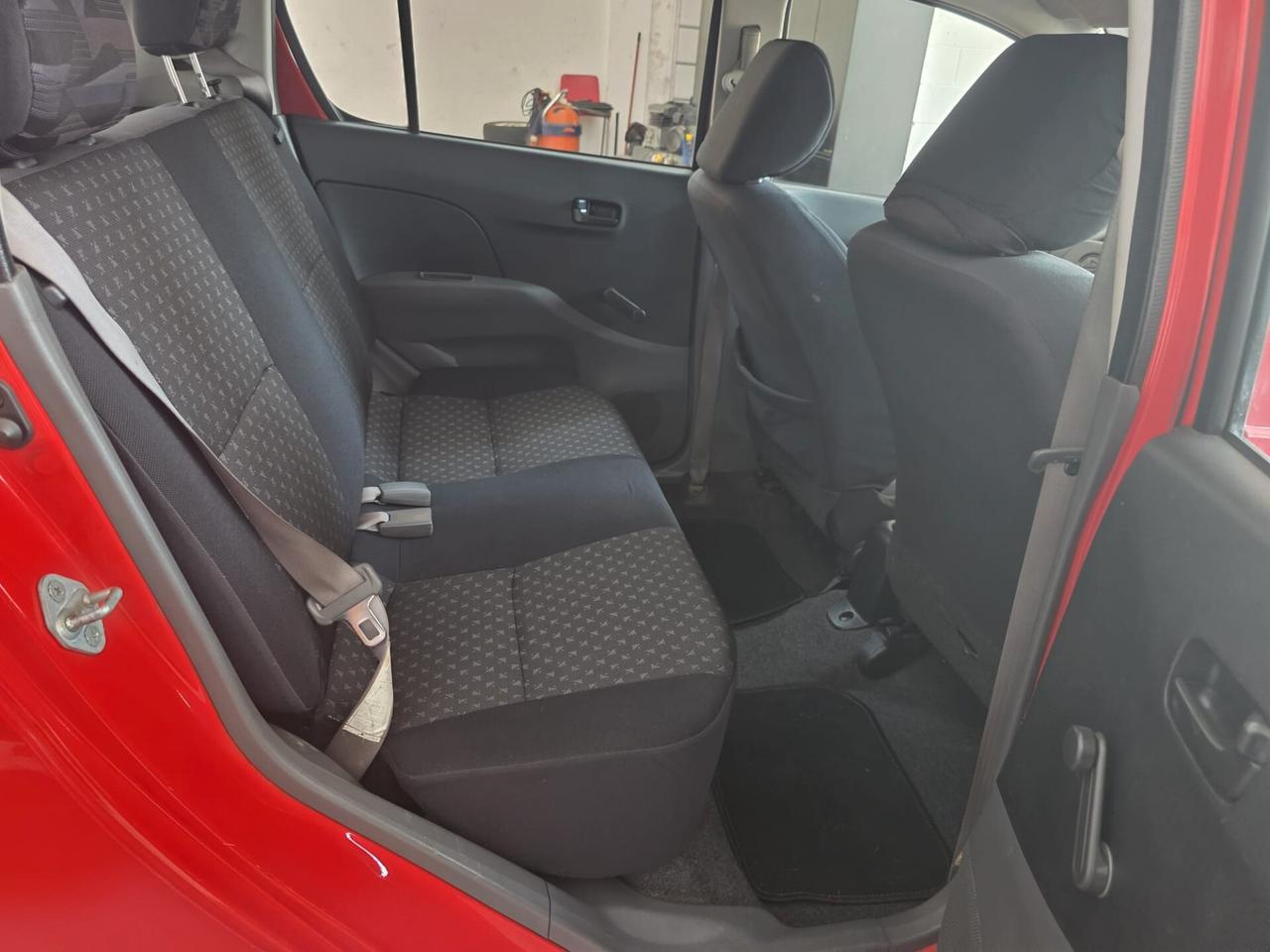 Daihatsu Cuore 1.0 12V Taka NEOPAT