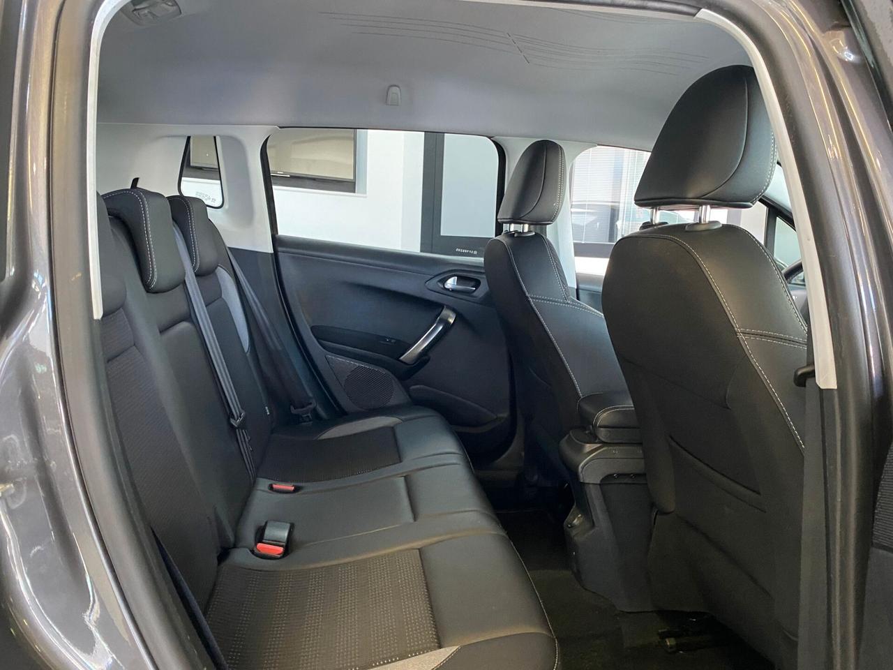 Peugeot 2008 1.6 BlueHDi 100 Allure UNiPRO/KMDOC