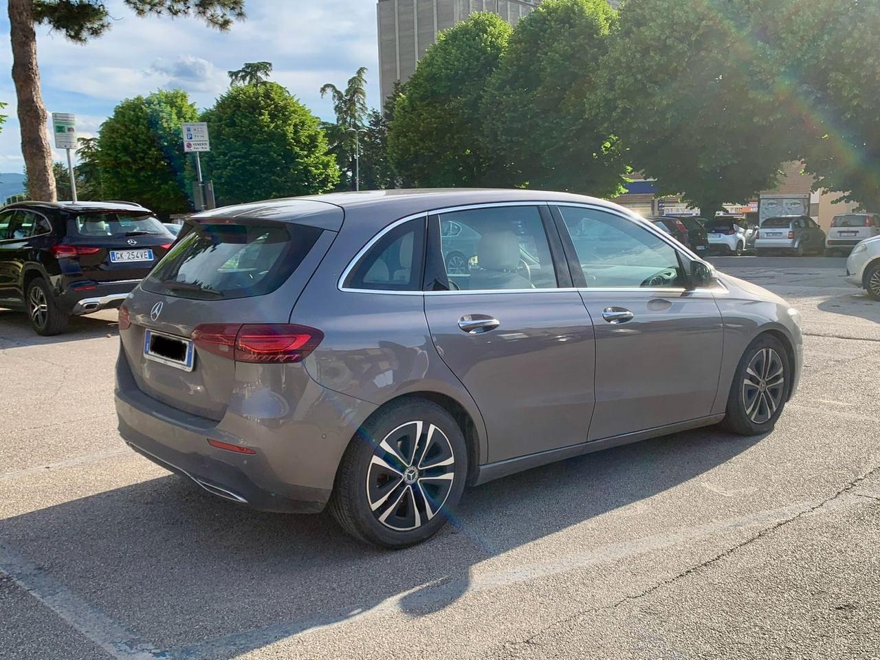 Mercedes-Benz B 200 B-Class B 200 D Executive