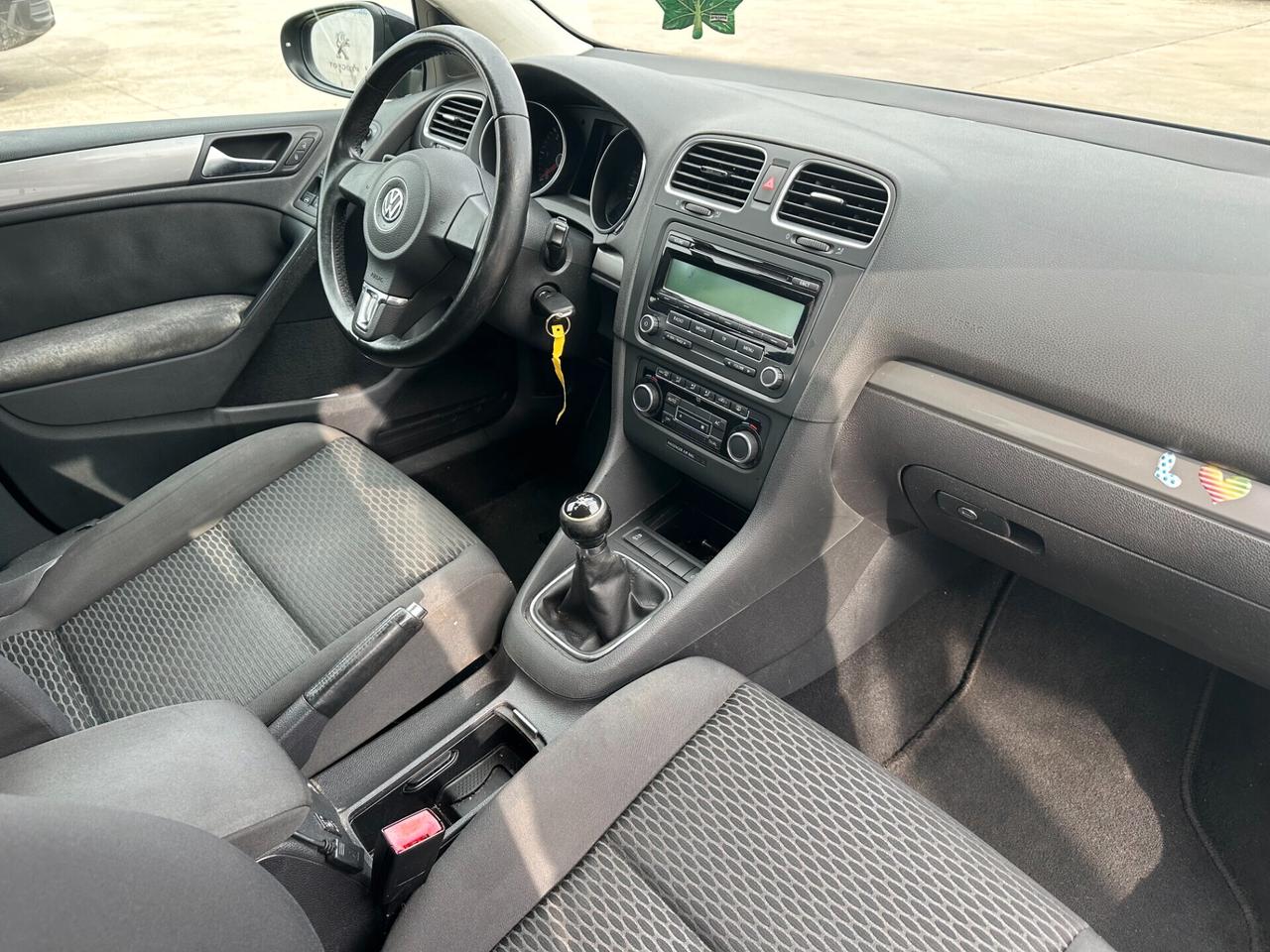 Volkswagen Golf 5P*1.6TDI*PDC*105CV*
