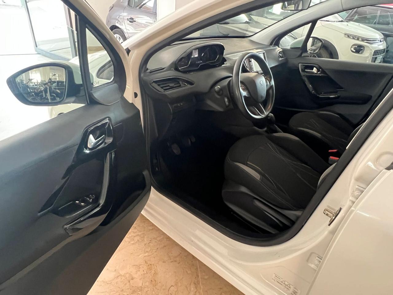 Peugeot 208 1.6 e-HDi 92 CV Stop&Start 5 porte Active