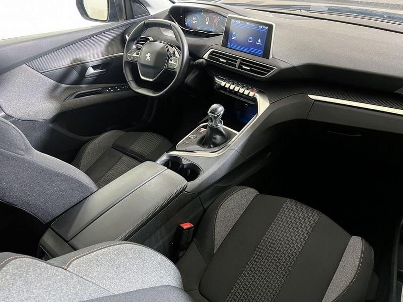 Peugeot 3008 3008 1.2 puretech t Active Pack s&s 130cv