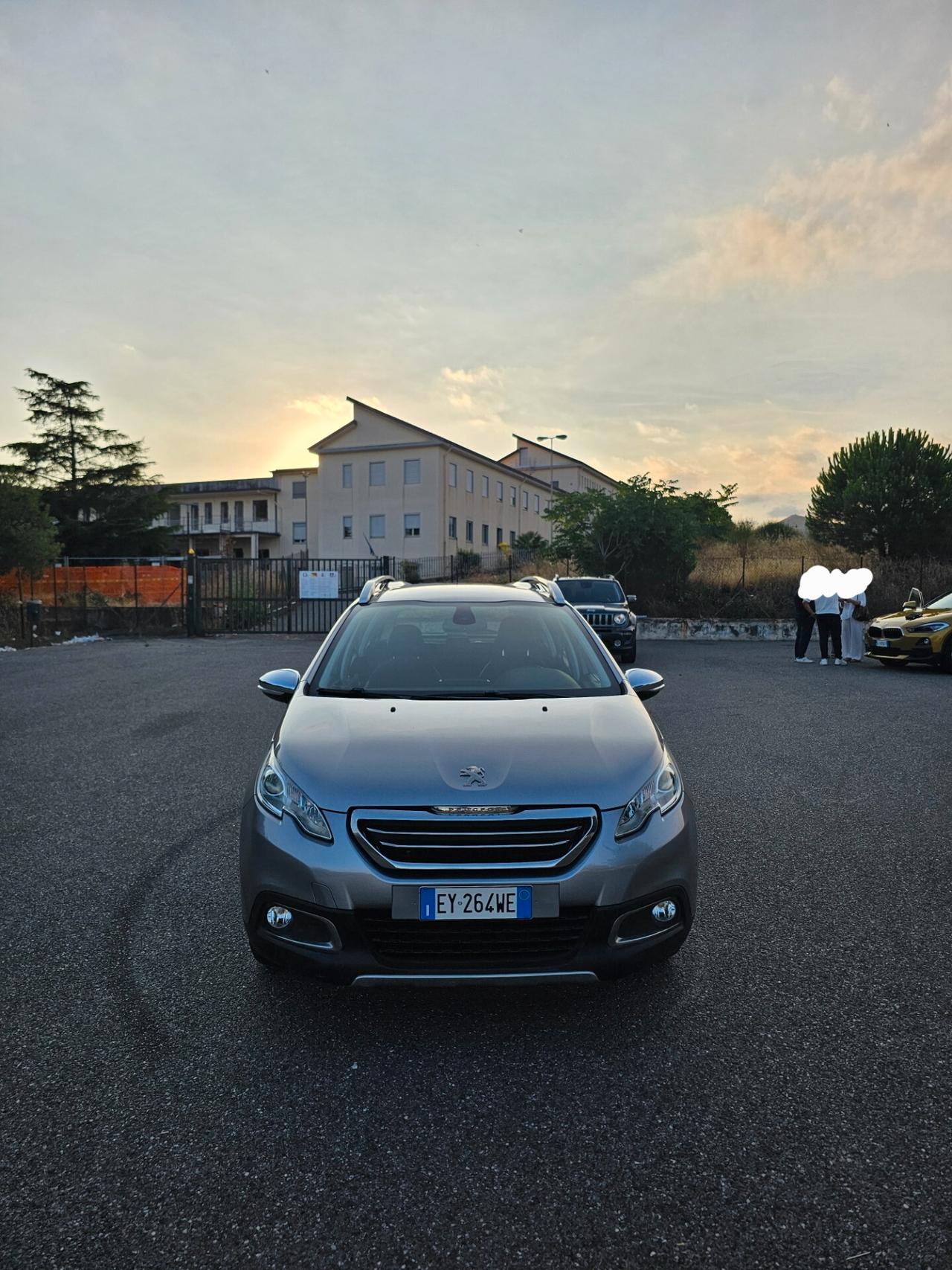 Peugeot 2008 Allure 1.6 diesel