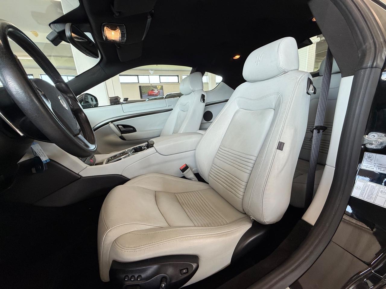 Maserati GranTurismo 4.7 V8 S 440cv Aut 09/2010 MCS