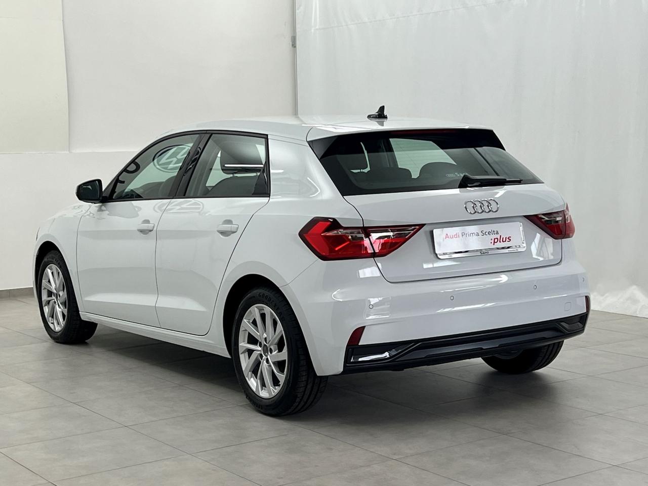 AUDI A1 II 2019 Sportback A1 Sportback 25 1.0 tfsi Admired Advanced s-tronic