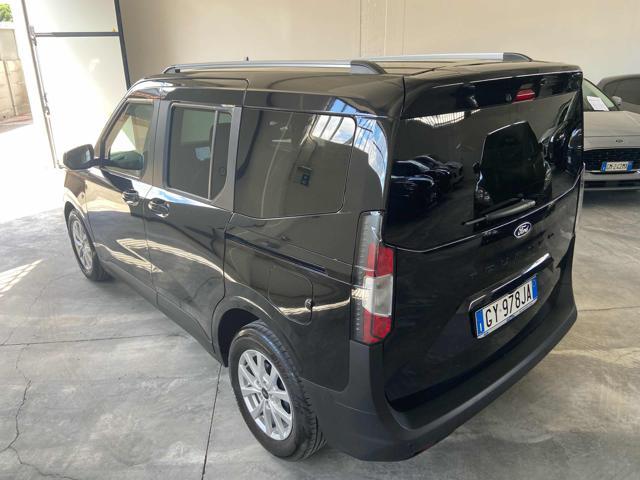 FORD Tourneo Courier 1.0 EcoBoost Titanium