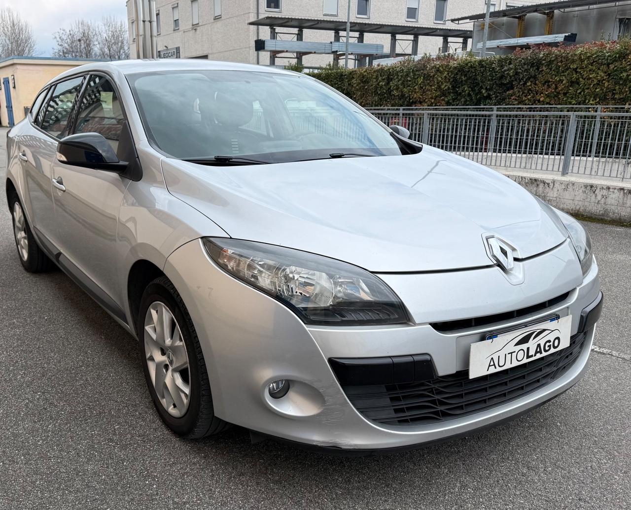 Renault Megane Mégane 1.5 dCi 110CV SporTour Attractive