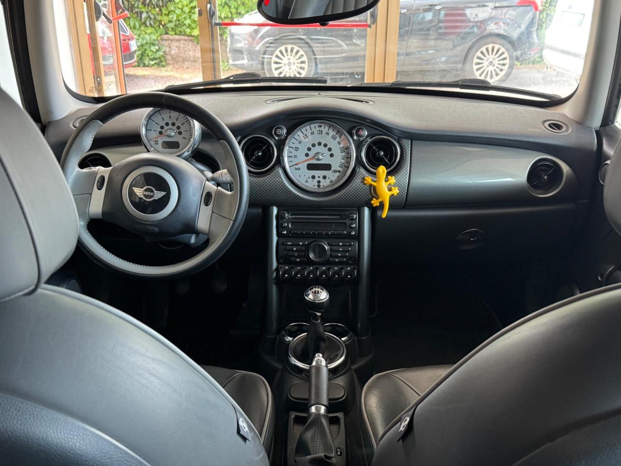Mini 1.6 16V One Park Lane