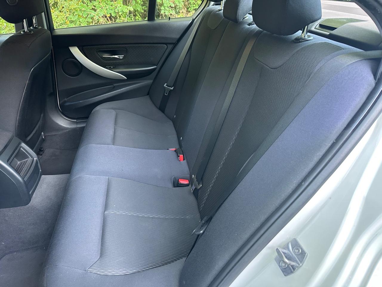 Bmw 318d 143cv