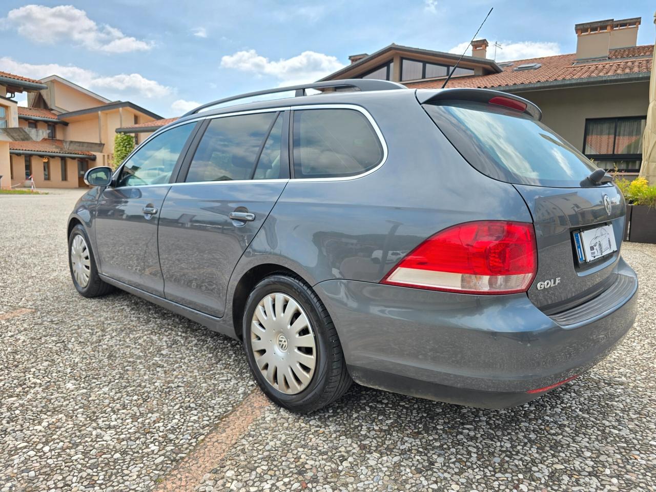 Volkswagen Golf Var. 1.6 Trendline BiFuel GPL