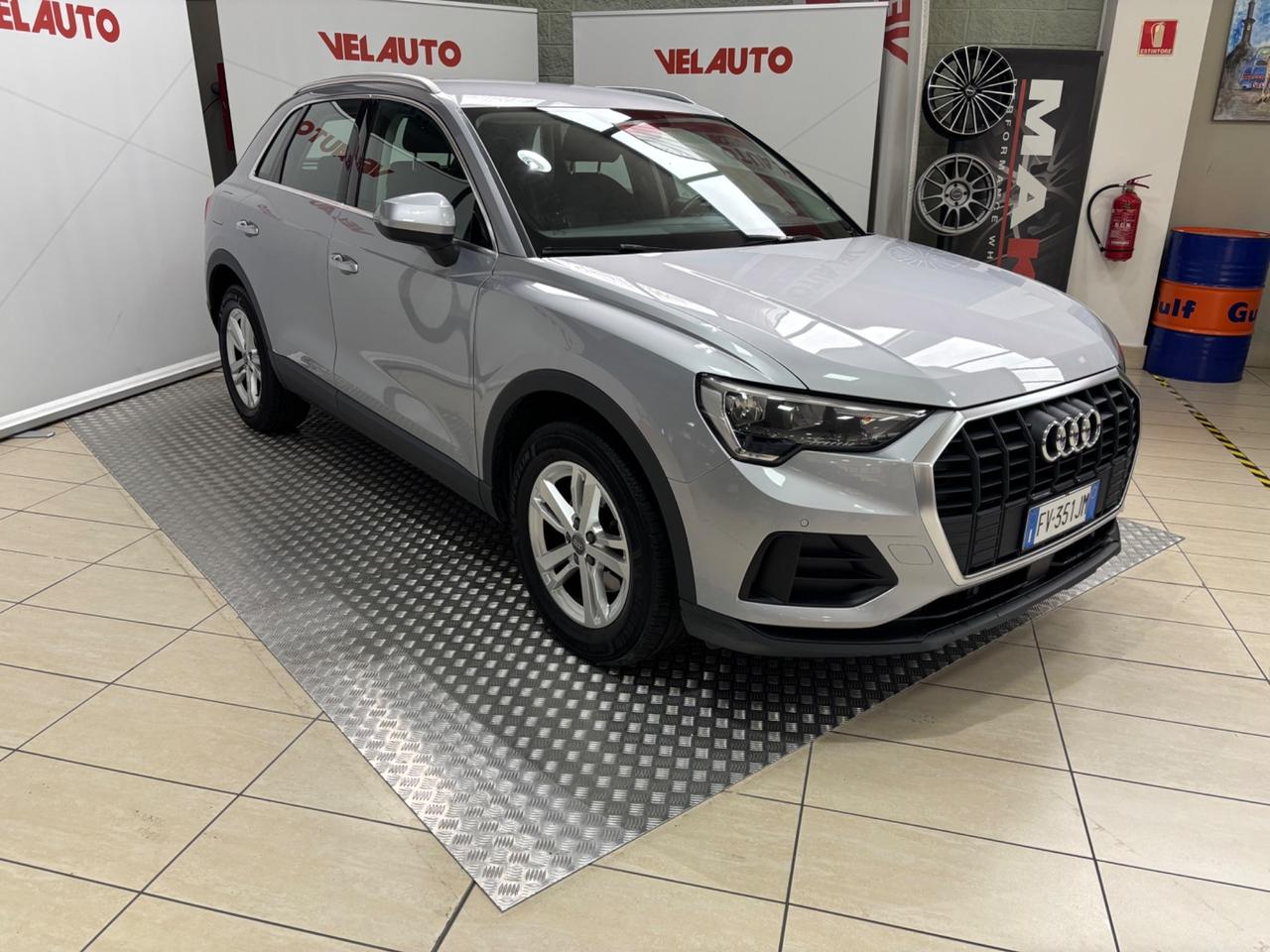 Audi Q3 35 TDI S tronic Business