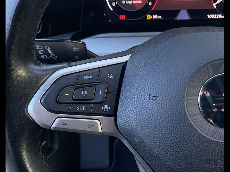 Volkswagen Golf 8 2.0 TDI LIFE 115CV