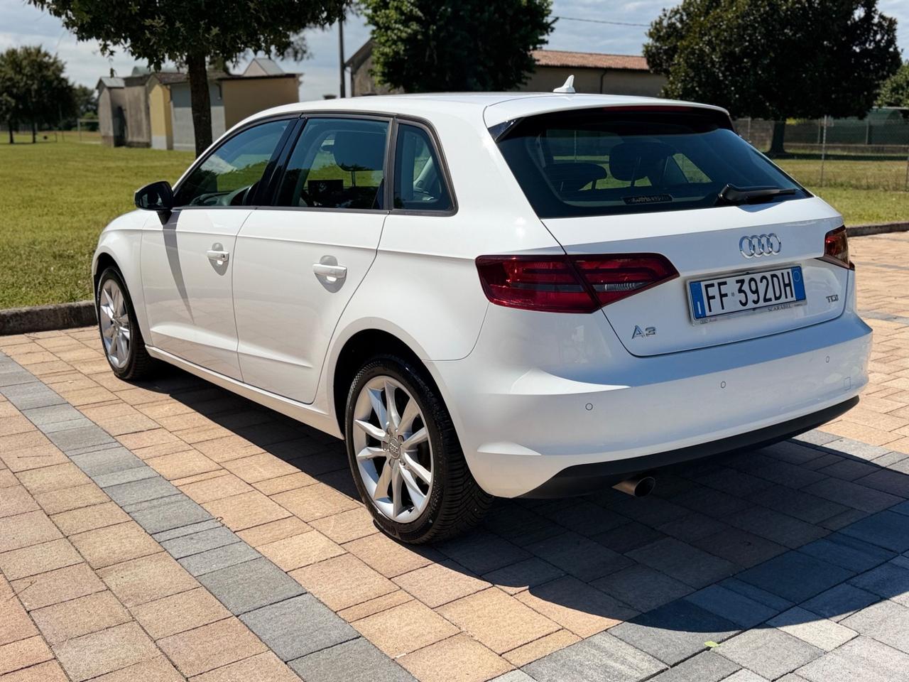 Audi A3 1.6 TDI S tronic