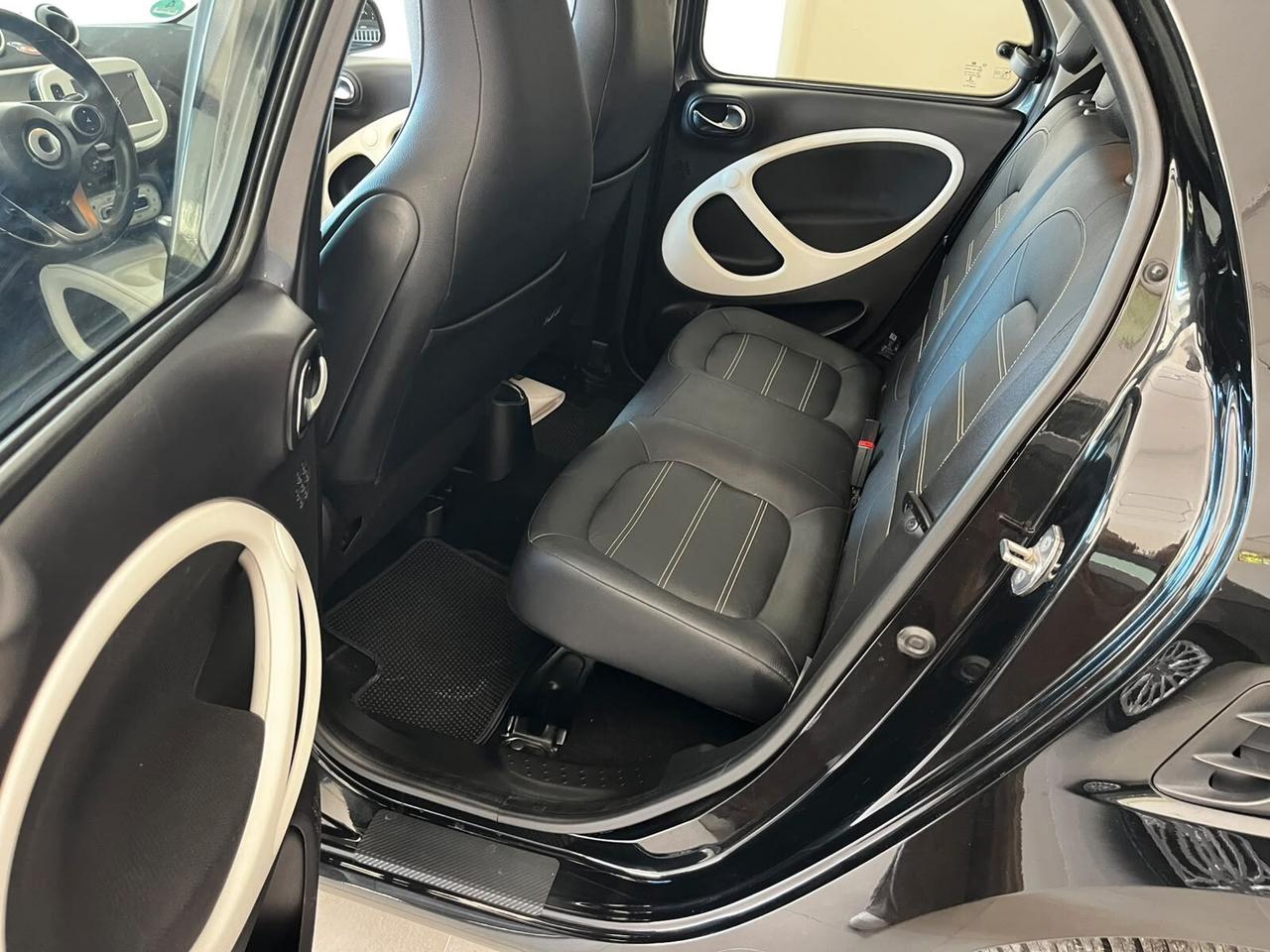 Smart ForFour 70 1.0 Prime