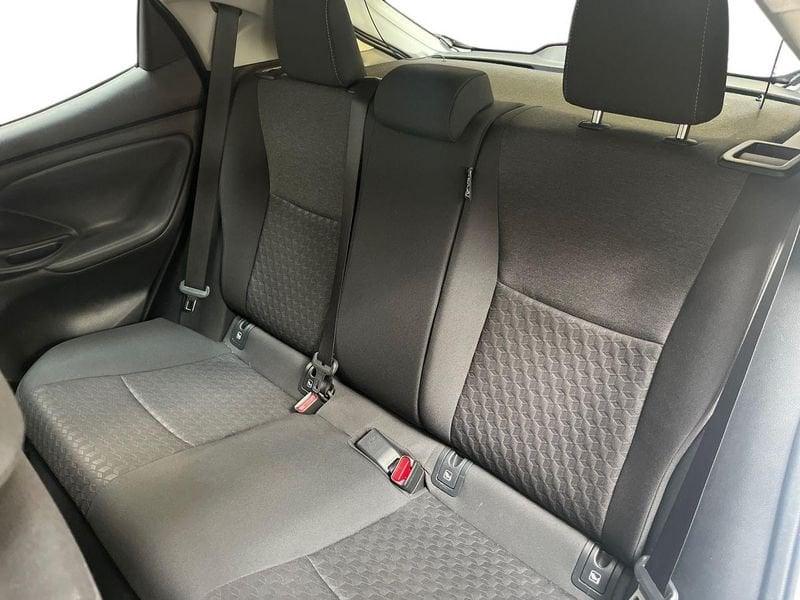 Toyota Yaris Hybrid Active MY22