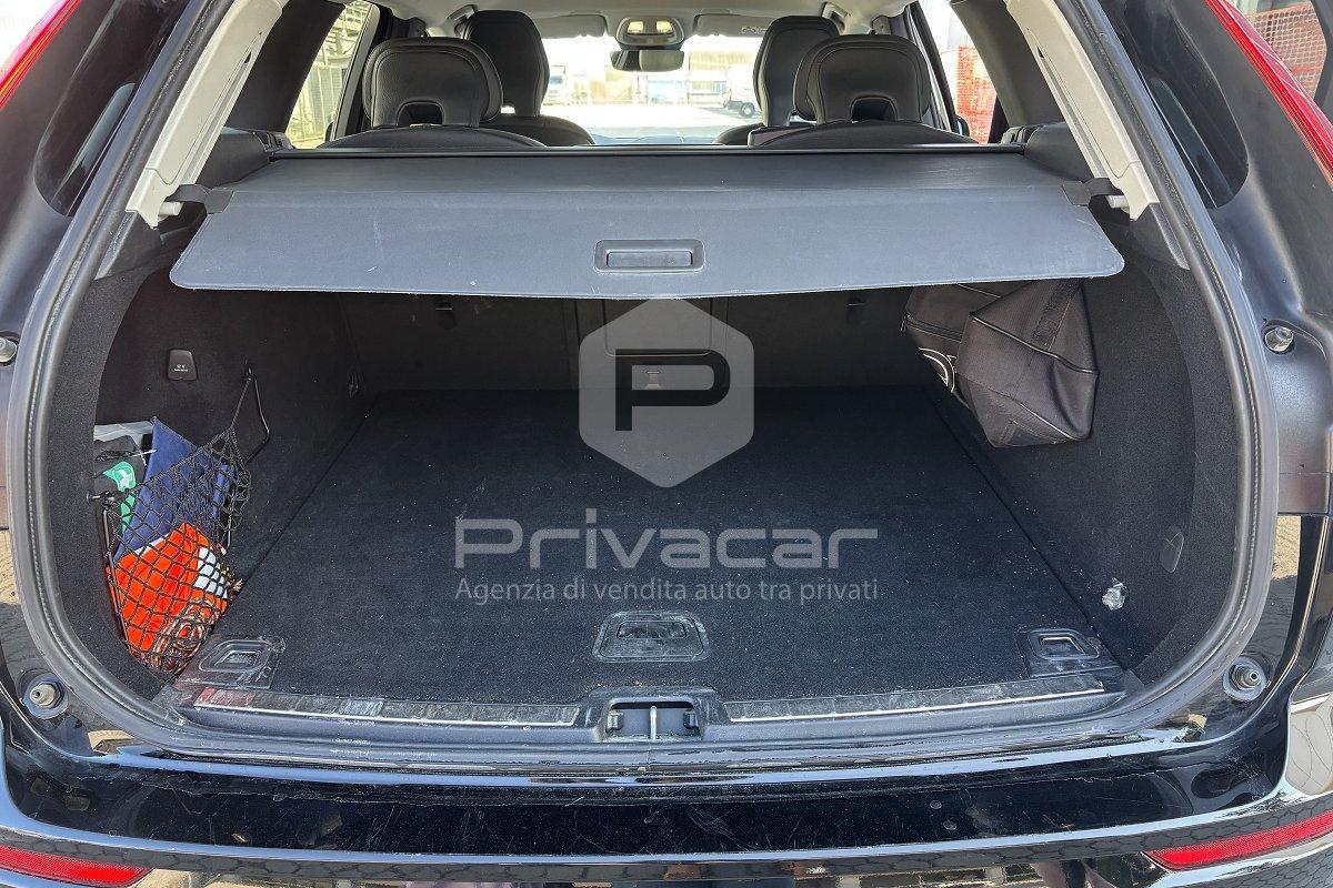 VOLVO XC60 B4 (d) Geartronic Momentum Pro