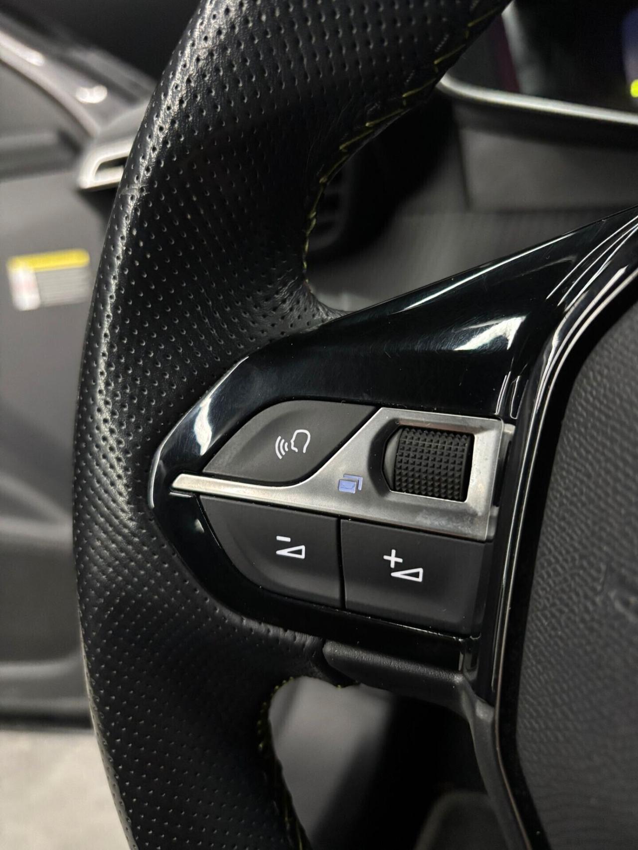 Peugeot 2008 1.2 130CV S&S GT Line