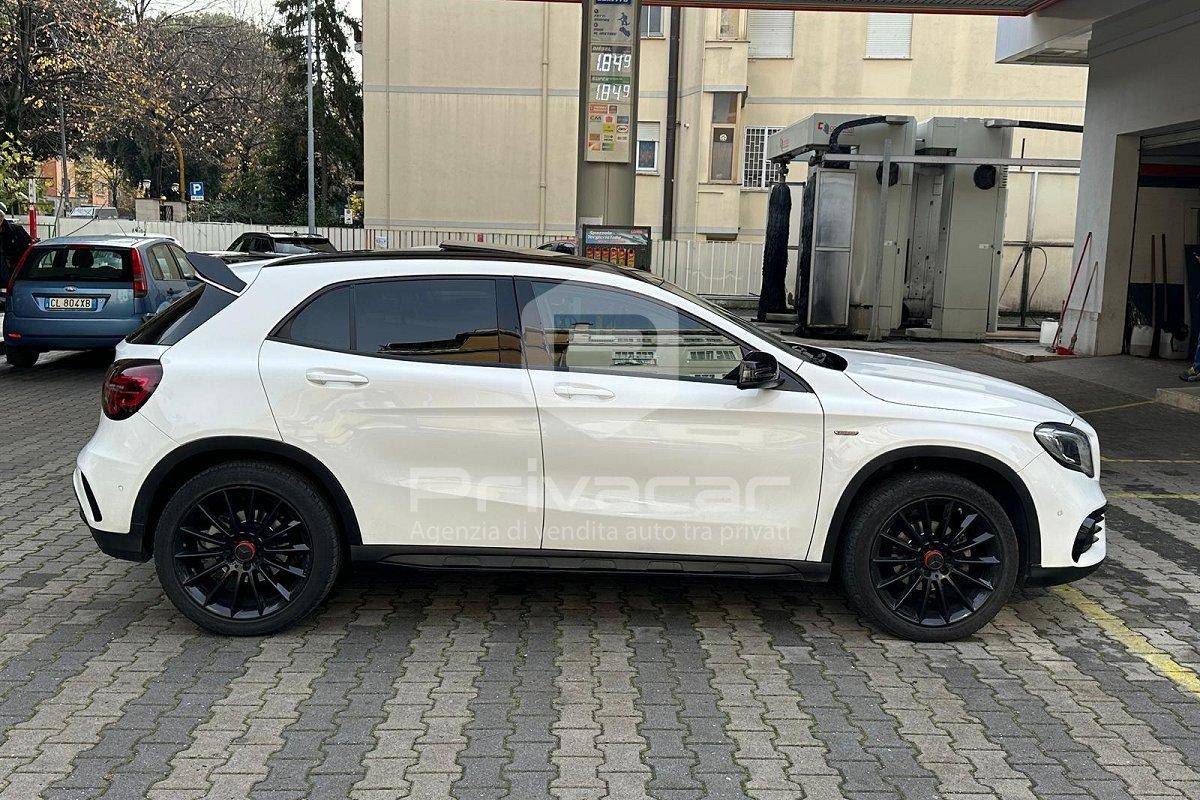 MERCEDES GLA 200 Premium