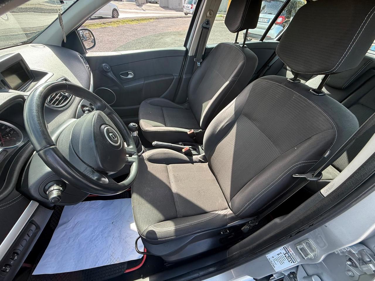 RENAULT CLIO 5PORTE 1.2 16V 75CV BENZINA
