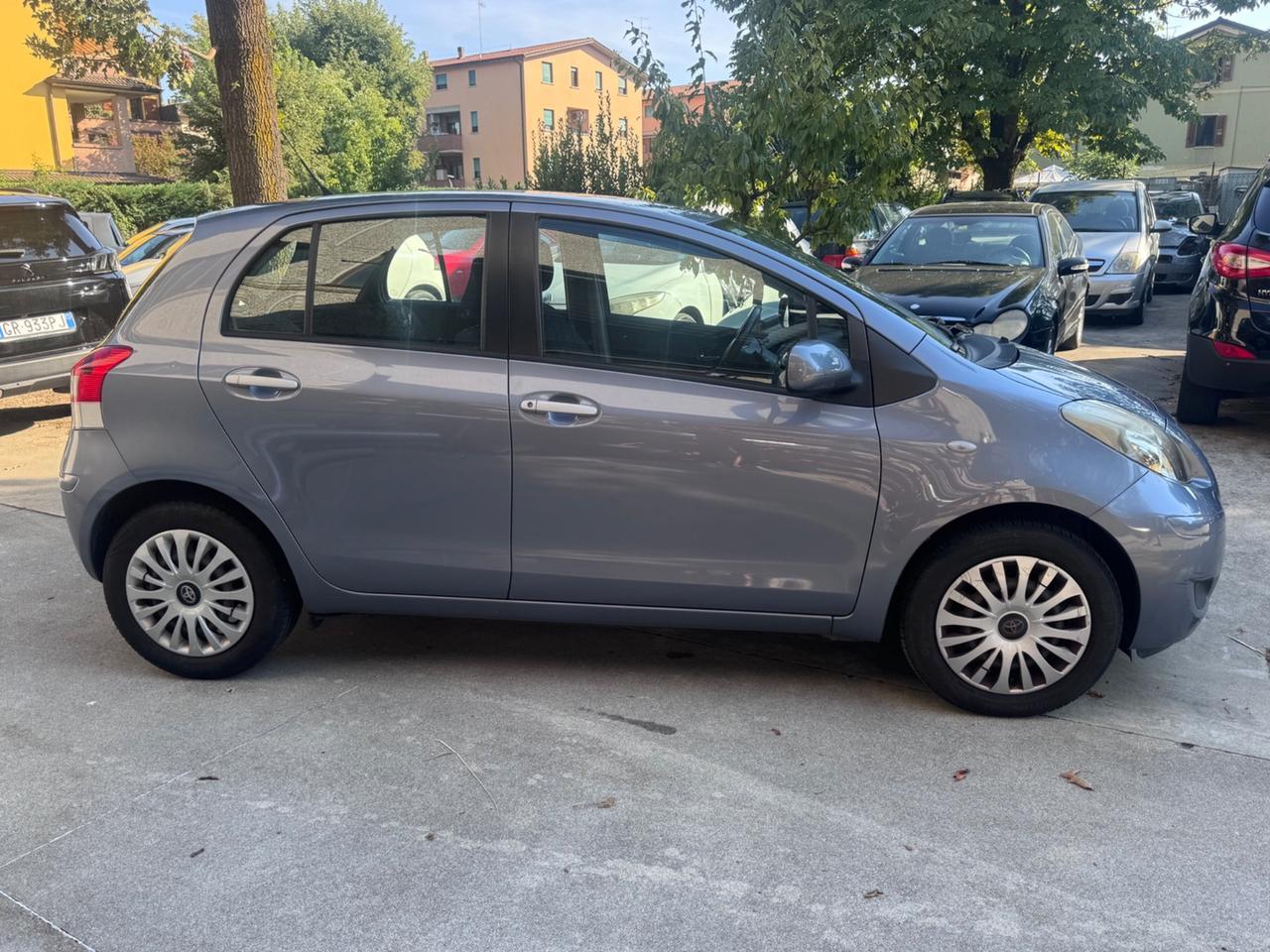 Toyota Yaris 1.3 5 porte Sol