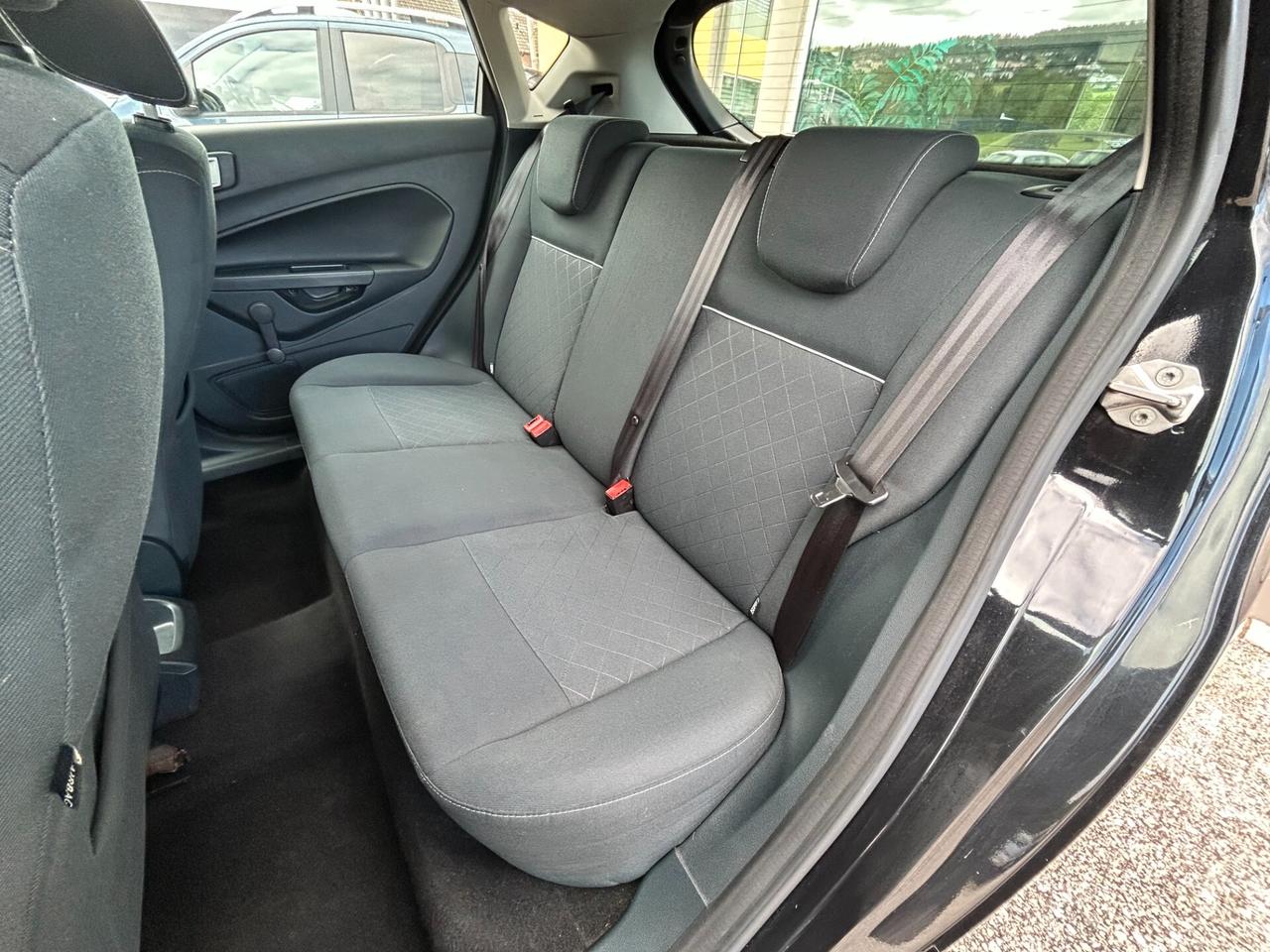 Ford Fiesta 1.2 5p. TITANIUM "OK NEOPATENTATI"