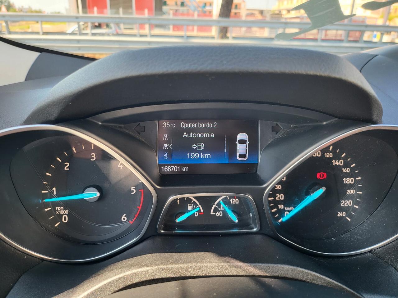 Ford Kuga - 2017 1.5 TDCI 120 CV S&S