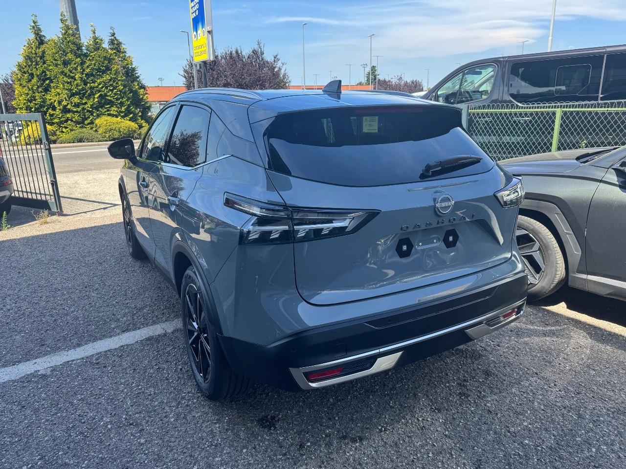 Nissan Qashqai 1.3 mhev Tekna+ 2wd 158cv xtronic PREZZO REALE
