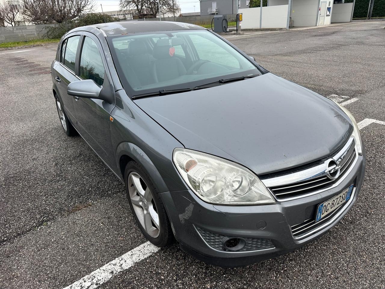 Opel Astra 1.7 diesel 2007 neopatentati