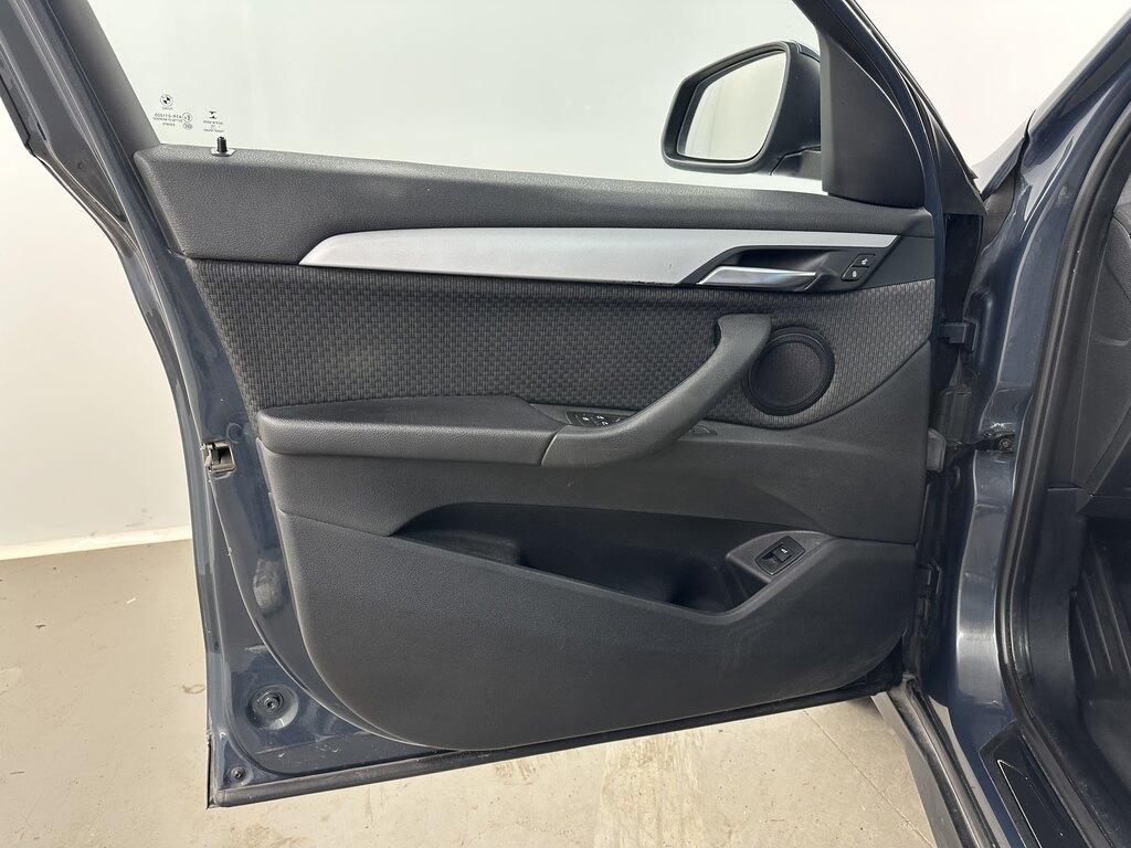 BMW X1 18 d Business sDrive Steptronic