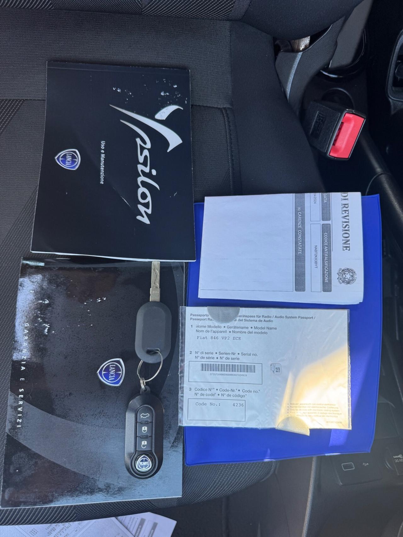 Lancia Ypsilon 1.2 69 CV 5 porte S&S Gold