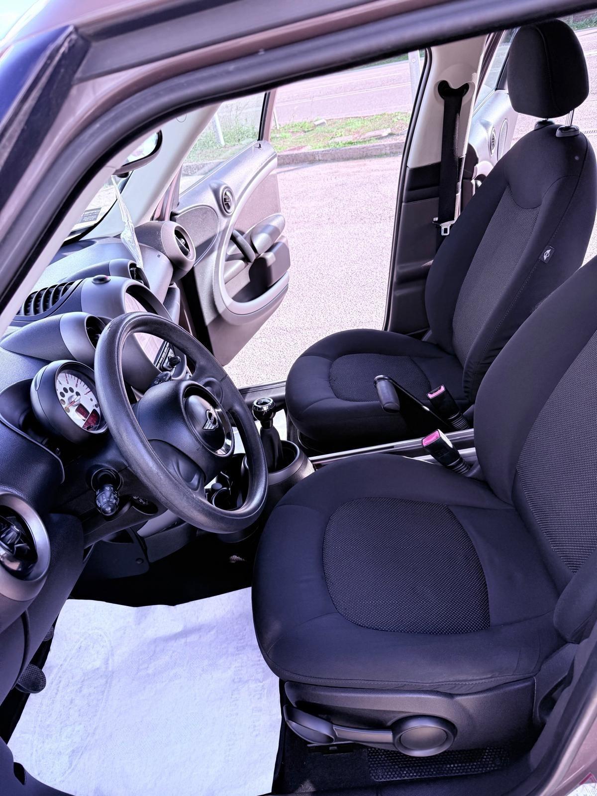 Mini Countryman 1.6 Cooper D Ok neopatentati
