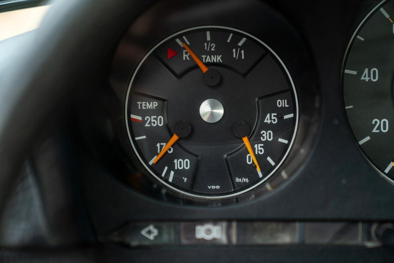 Mercedes-benz 450 SL - MER00258