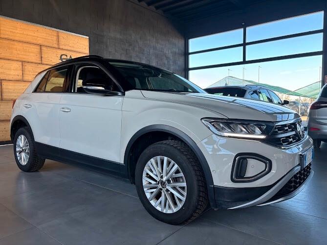 Volkswagen T-Roc 1.5 TSI DSG Life