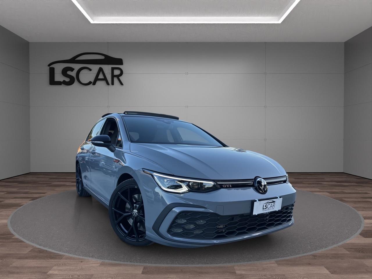 Volkswagen - Golf GTI 2.0 tsi 245cv dsg