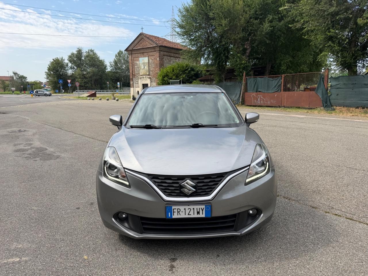 Suzuki Baleno 1.2 Hybrid B-Top