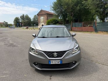 Suzuki Baleno 1.2 Hybrid B-Top