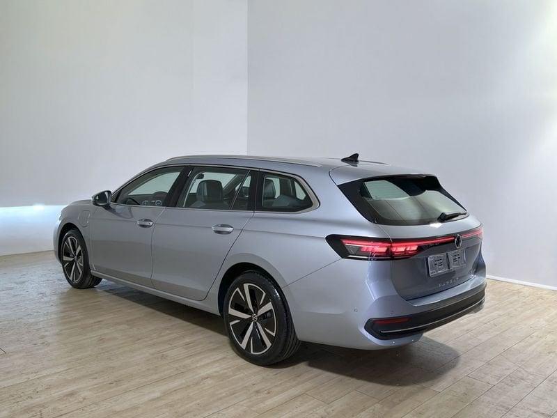 Volkswagen Passat 1.5 TSI eHybrid 204 CV DSG Business