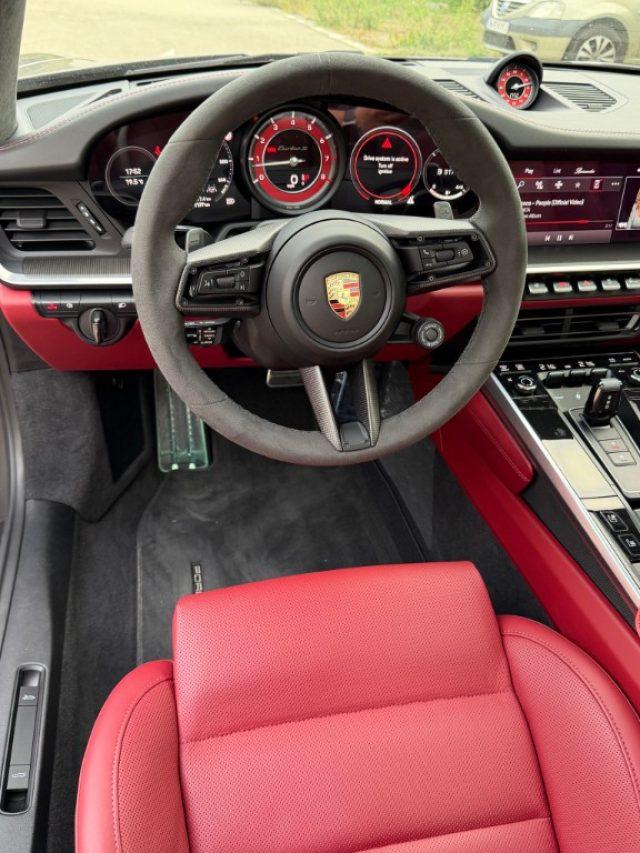 PORSCHE 911 Turbo S Coupé Asse Post Matrix Tetto special Color