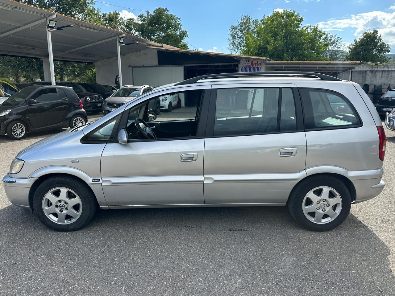Opel Zafira 2.0 16V DTI 7 posti