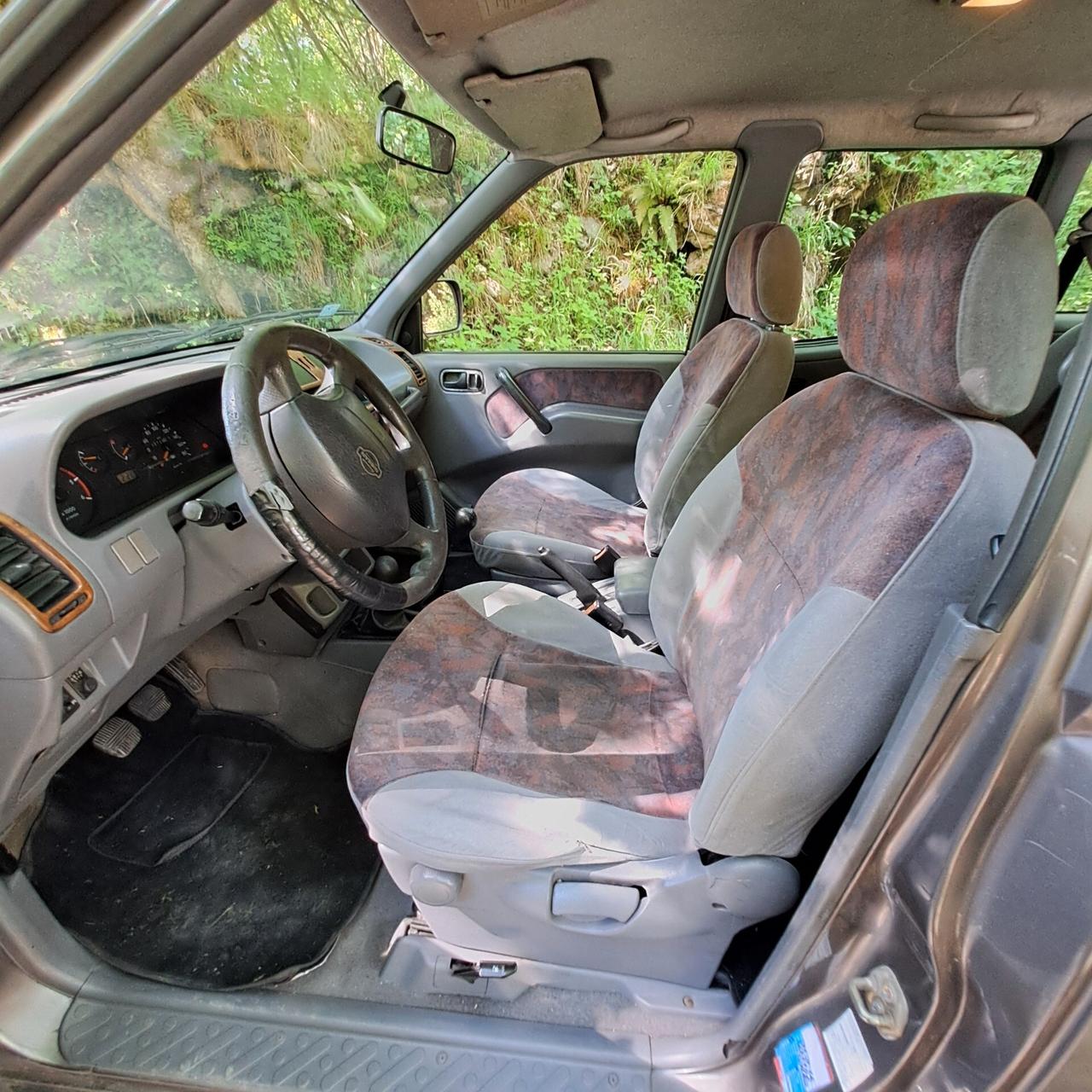 Nissan Terrano 2.7 GANCIO TRAINO - AUTOVETTURA