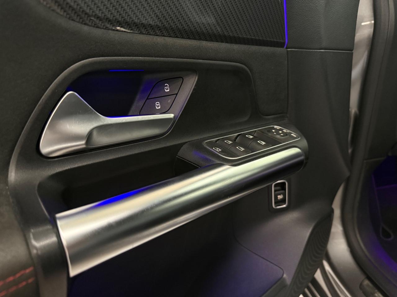 Mercedes-benz B 180 d Automatic Premium AMG KAMERA NAVI